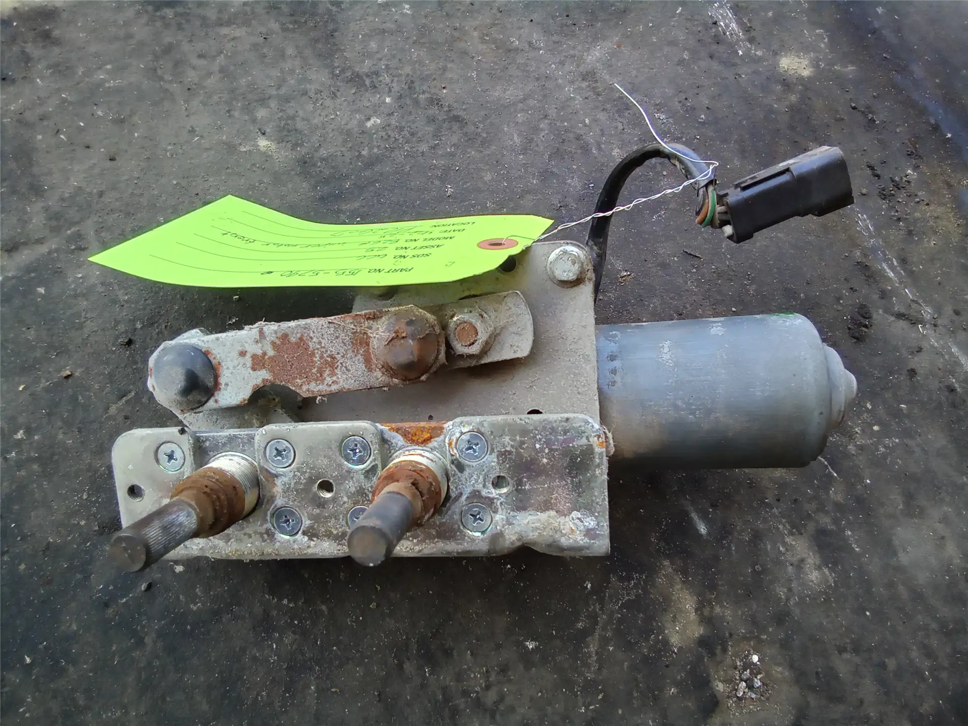 USED WIPER MOTOR G image