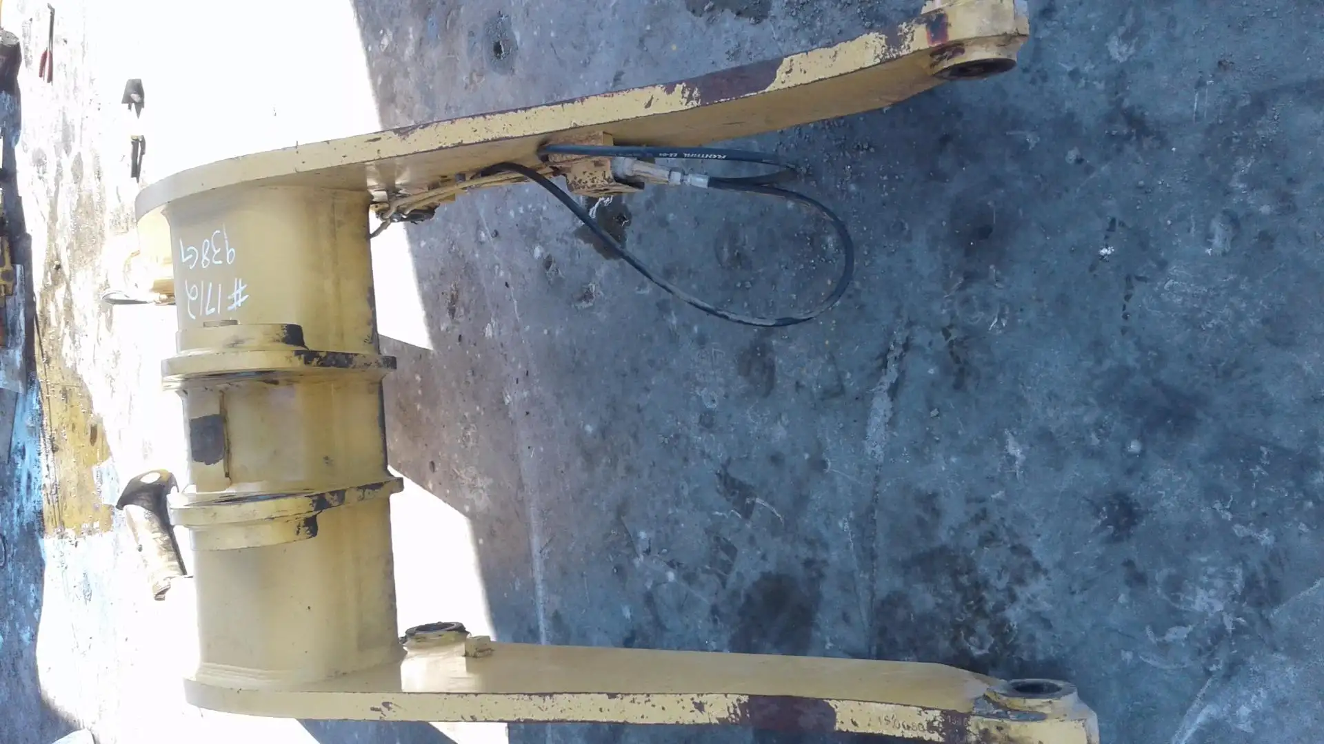 USED ARM BEARING A image