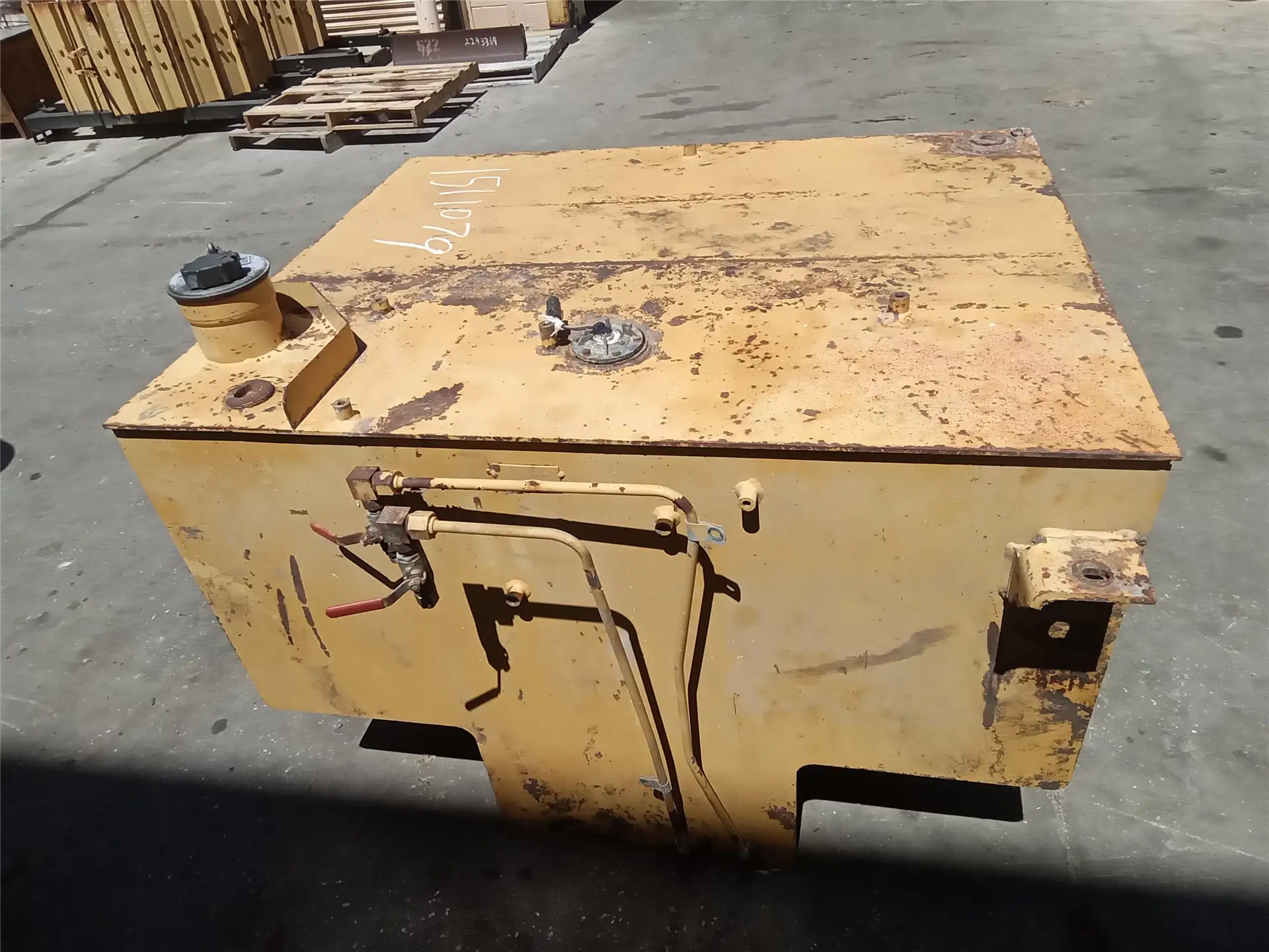 USED FUEL TANK image