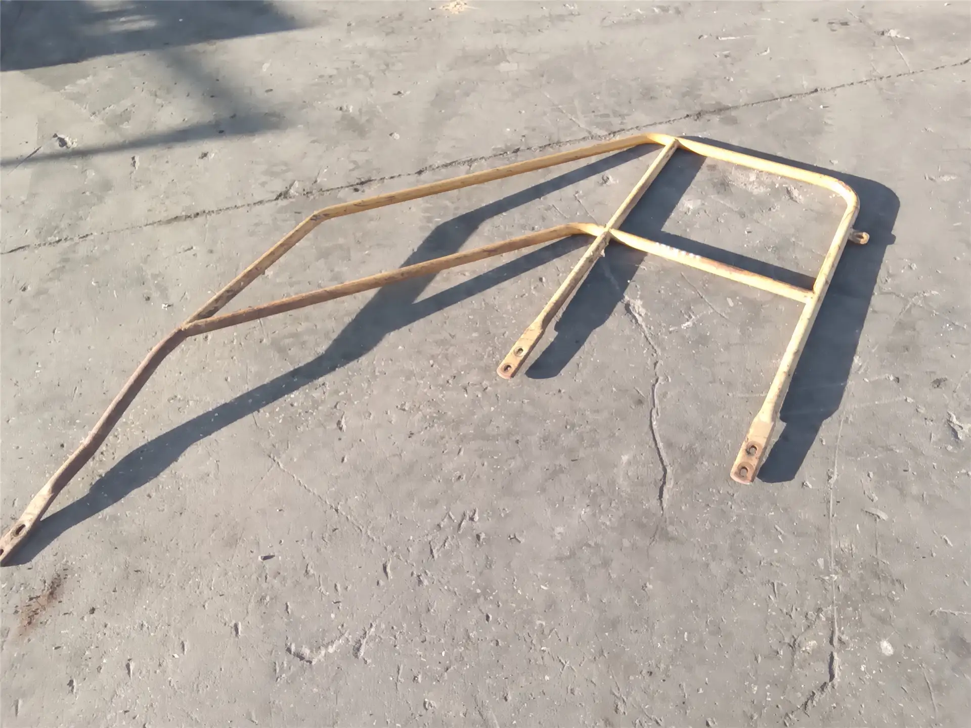 USED RH HAND RAIL image