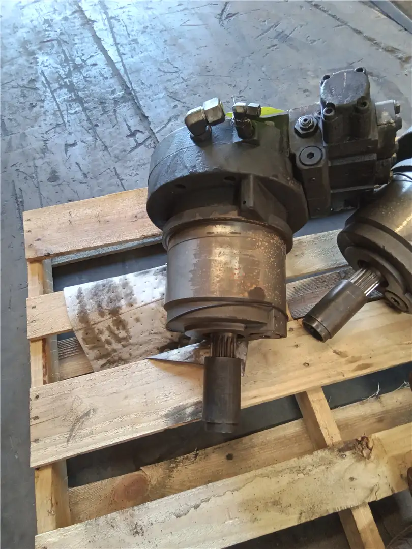 USED DRIVE MOTOR image