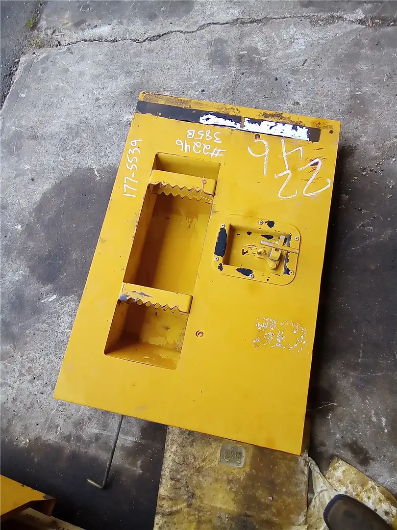 USED DOOR AS image