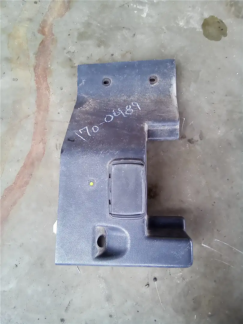 USED HOUSING image