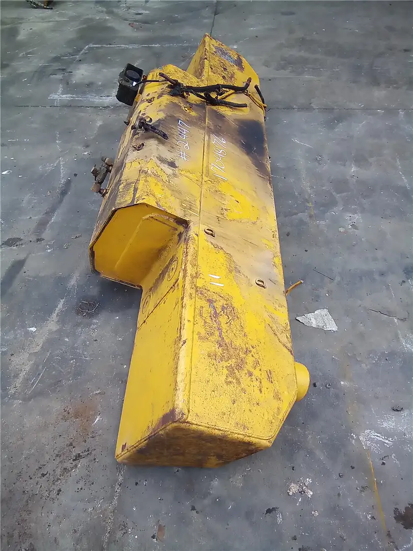 USED FUEL TANK image
