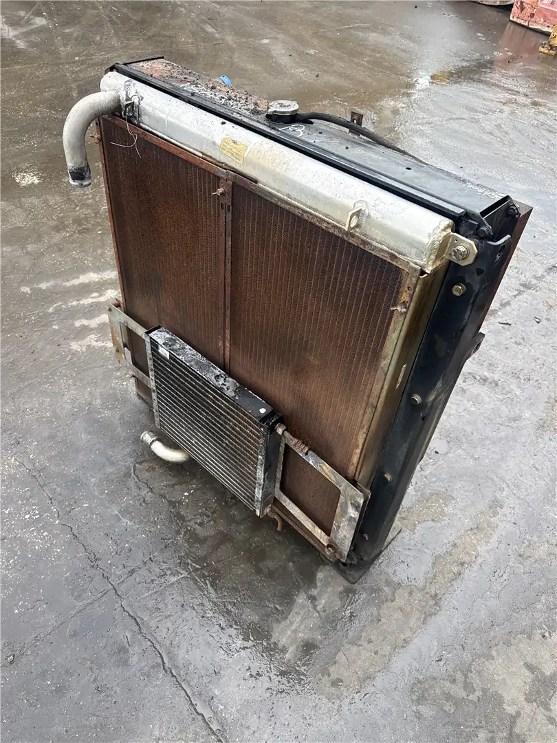 USED RADIATOR GP image