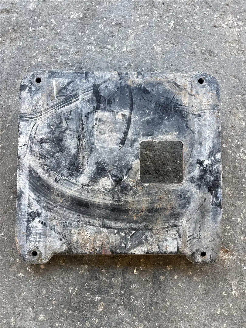 USED PLATE AS image