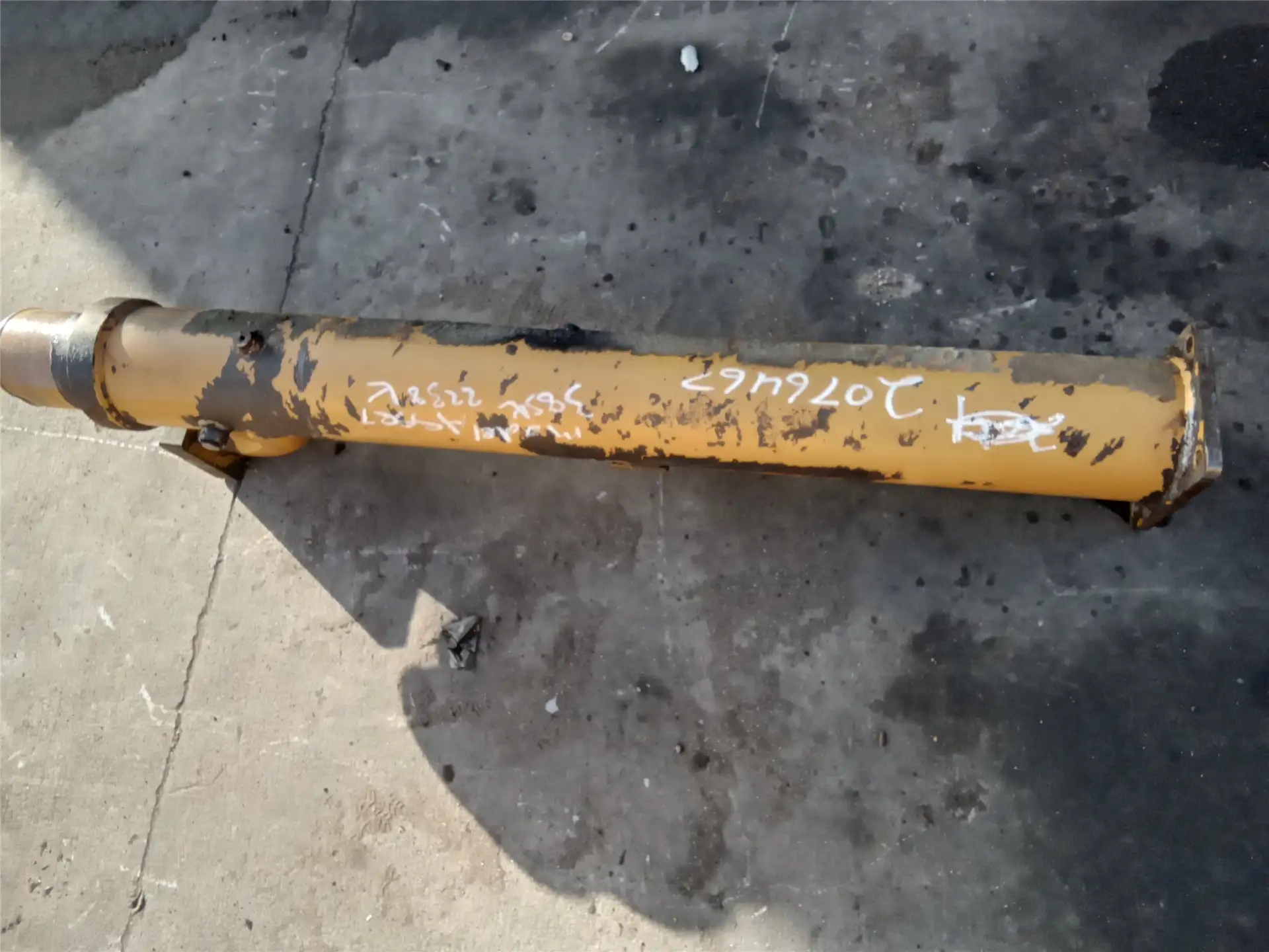 USED TUBE image