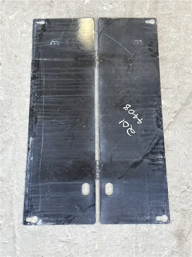 USED GUARD AS image