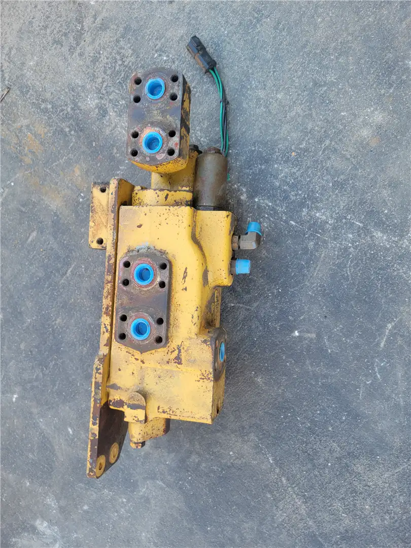 USED VALVE image