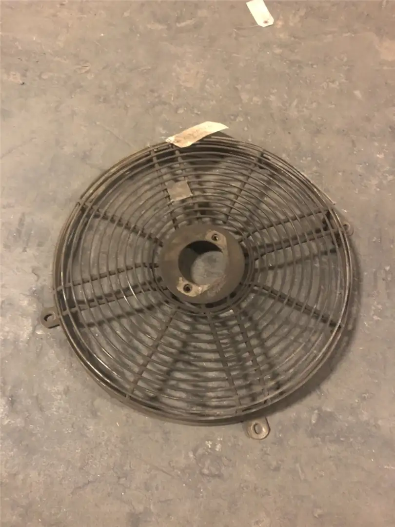 USED GUARD image