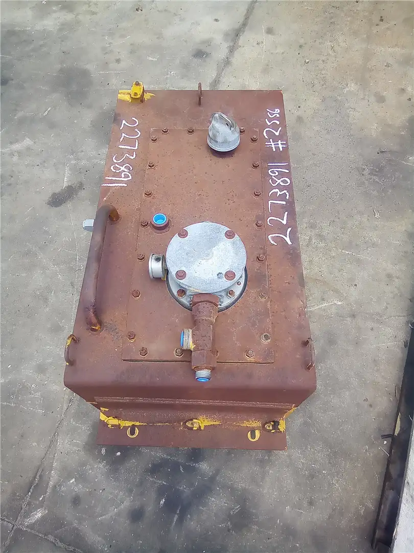 USED TANK HYDRAULI image