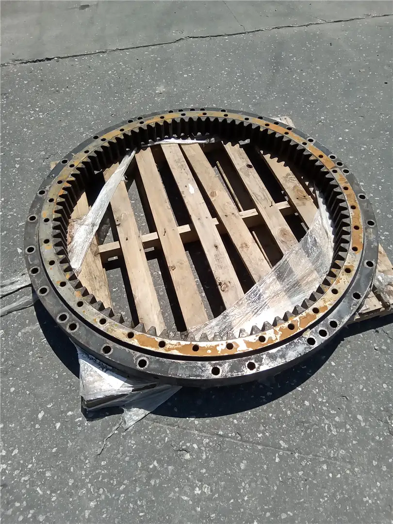 USED SWING GEAR image