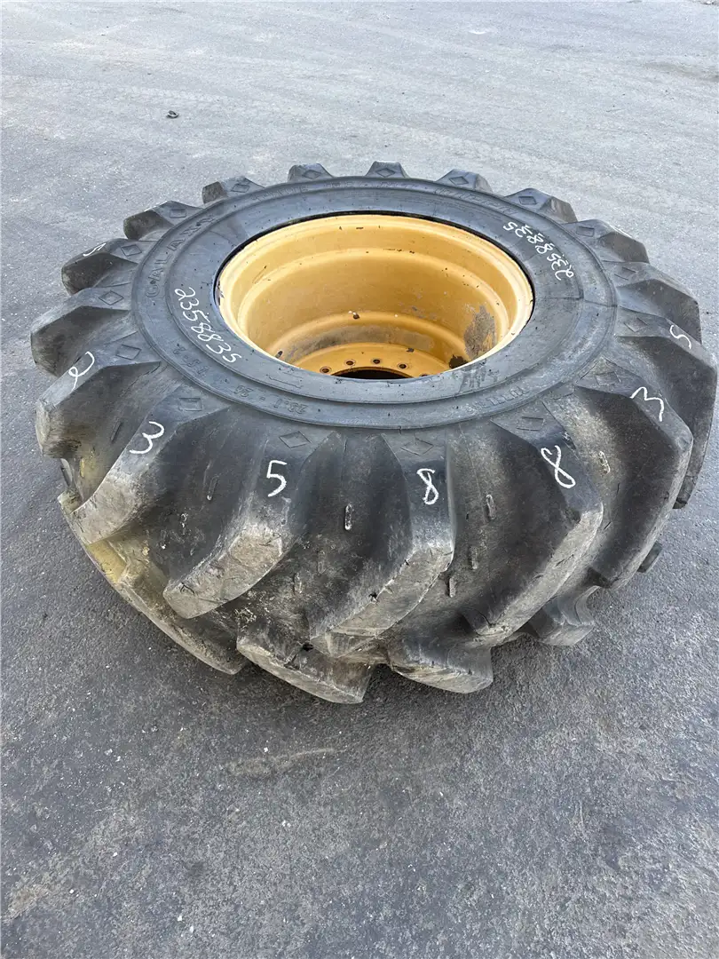 USED REAR RH WHEEL image