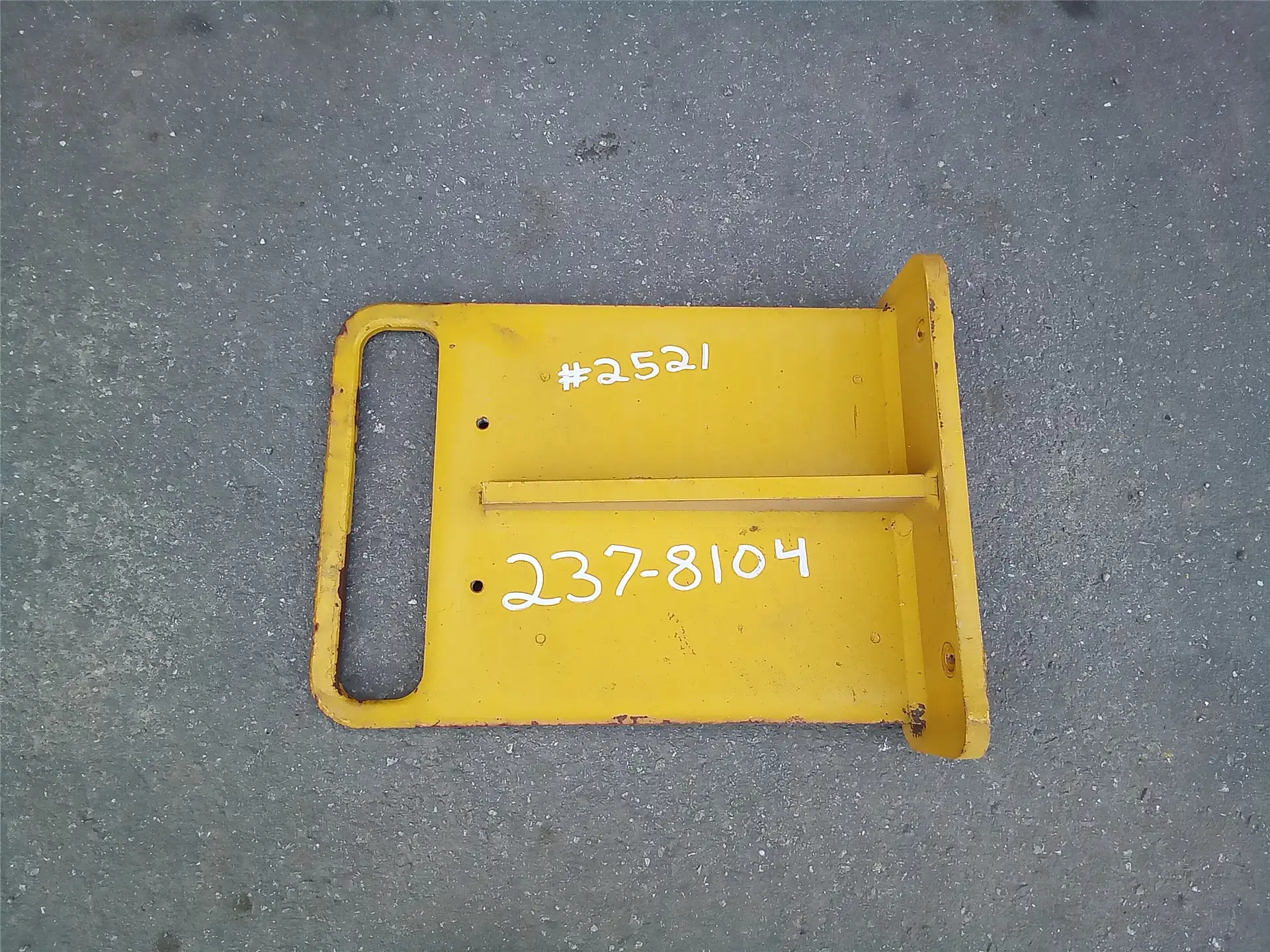 USED PLATE AS image