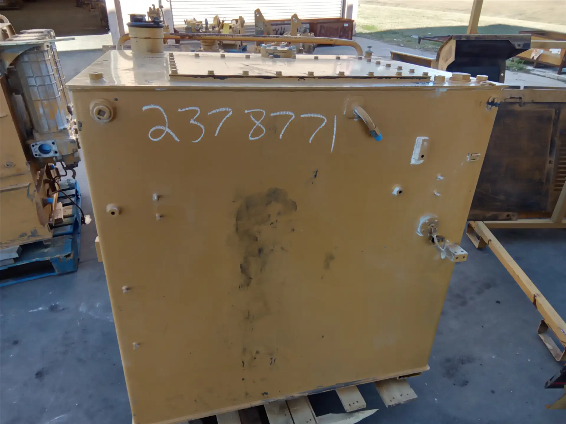 USED FUEL TANK GP image
