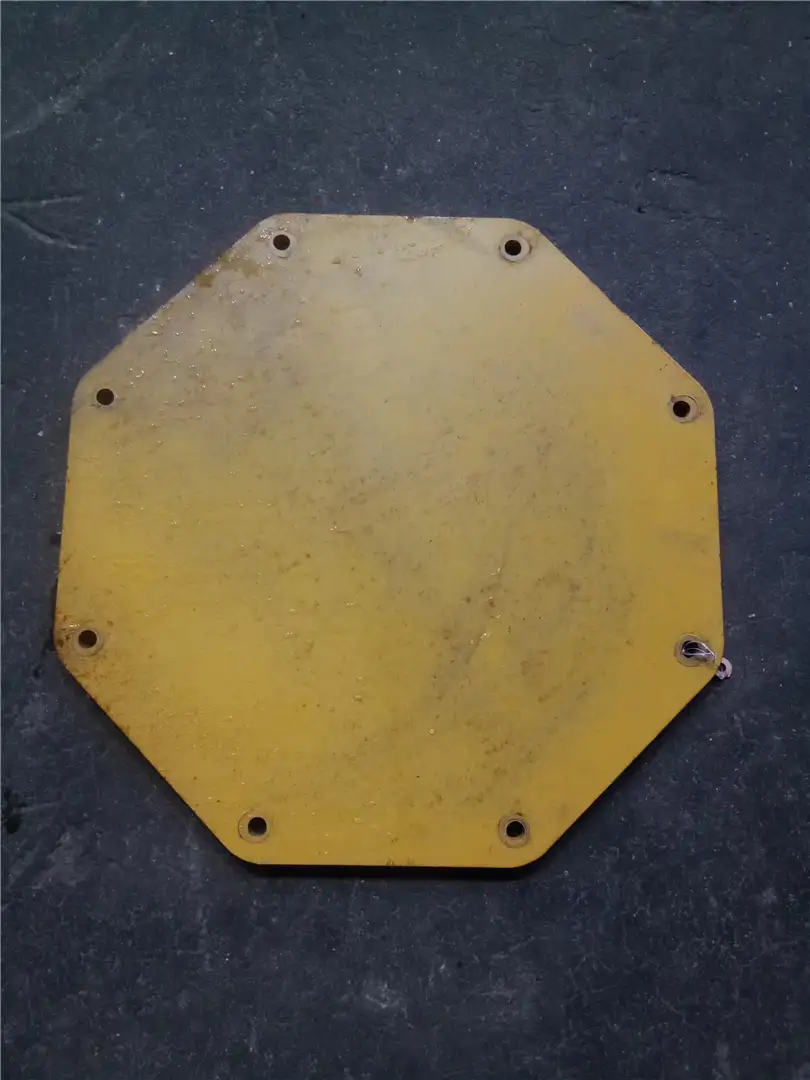 USED PLATE image