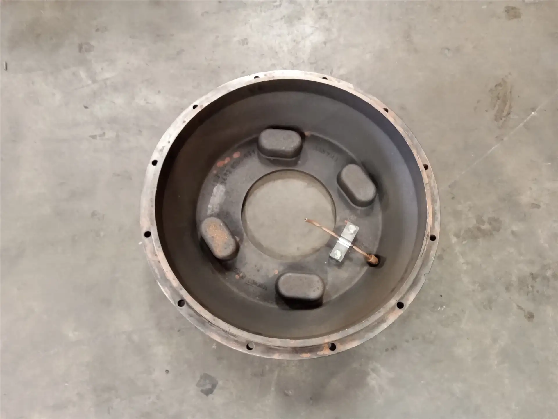 USED COVER image