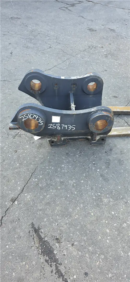 USED BRACKET GP image