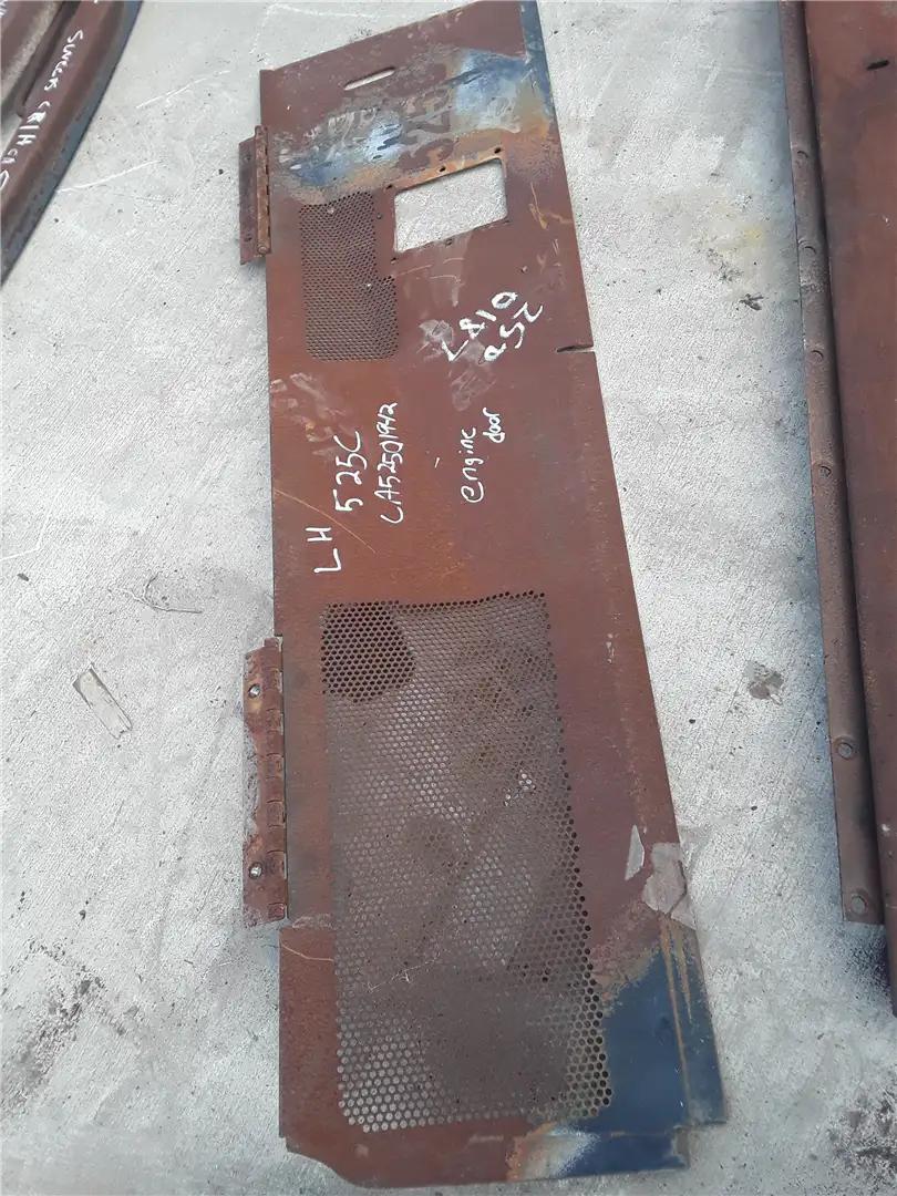USED LH ENG DOOR image