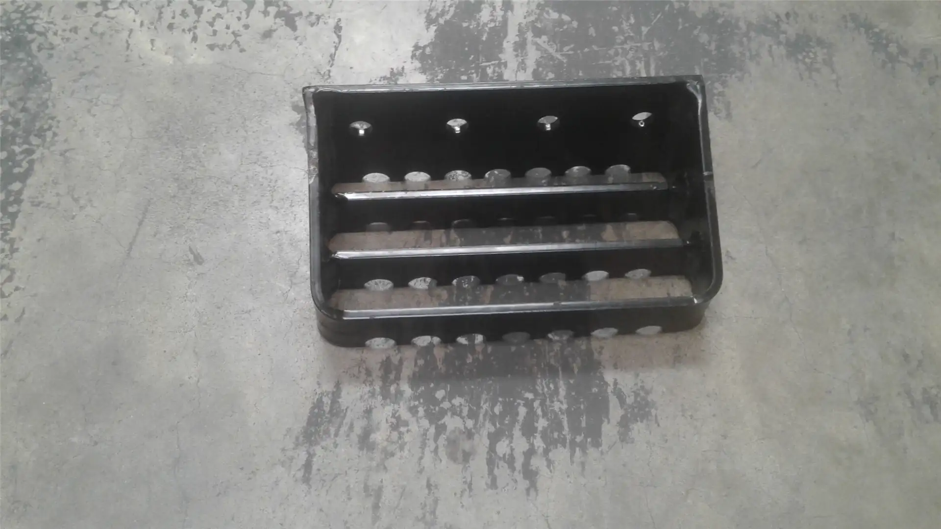 USED STEP AS image