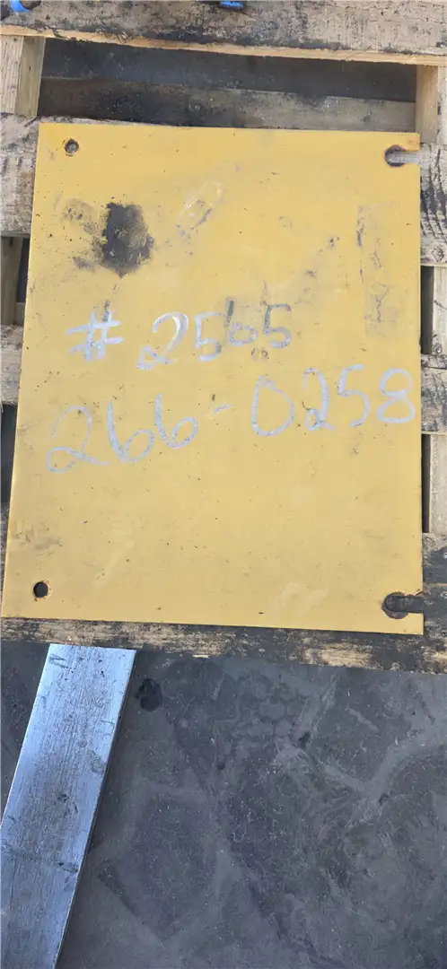 USED PLATE image