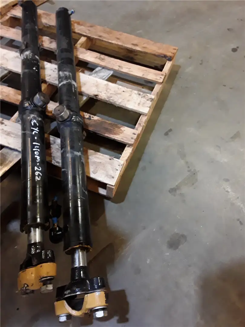 USED CYLINDER MTG image