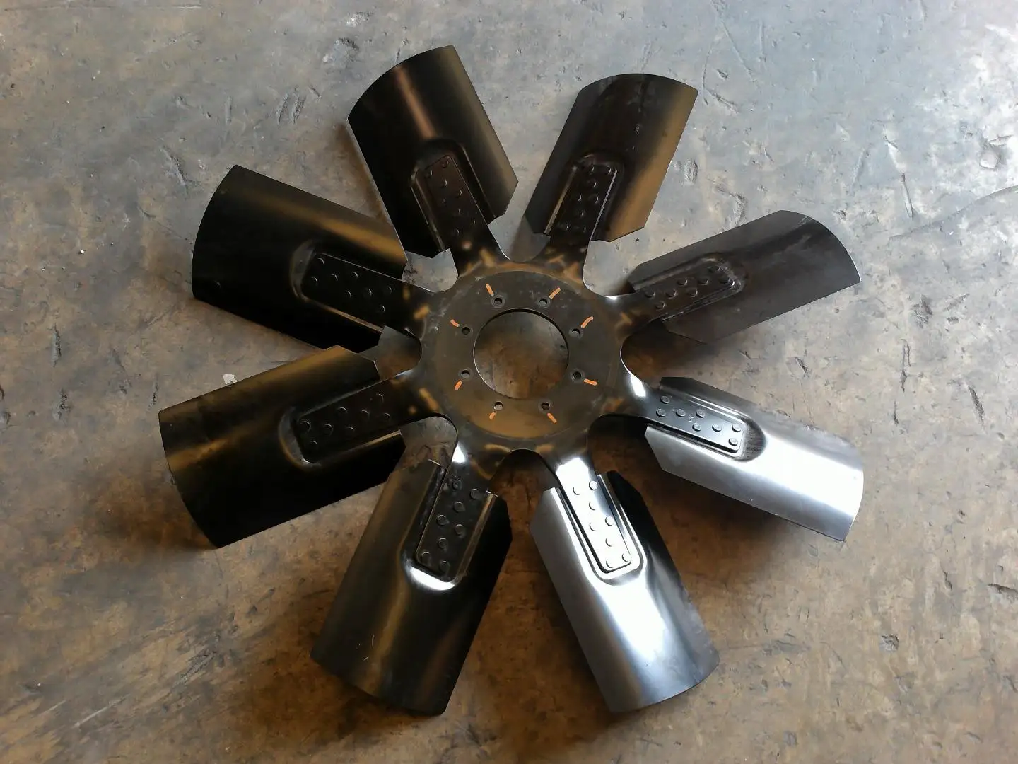 USED SPIDER AS FAN image