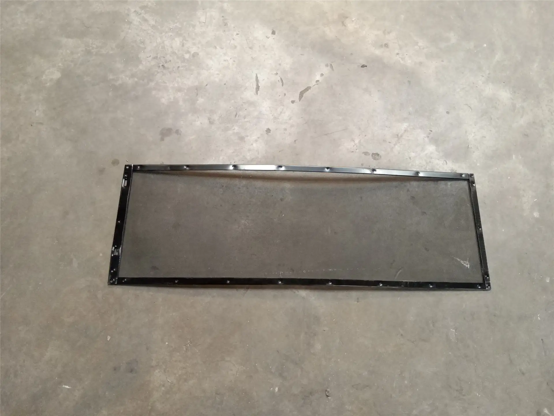 USED SCREEN image