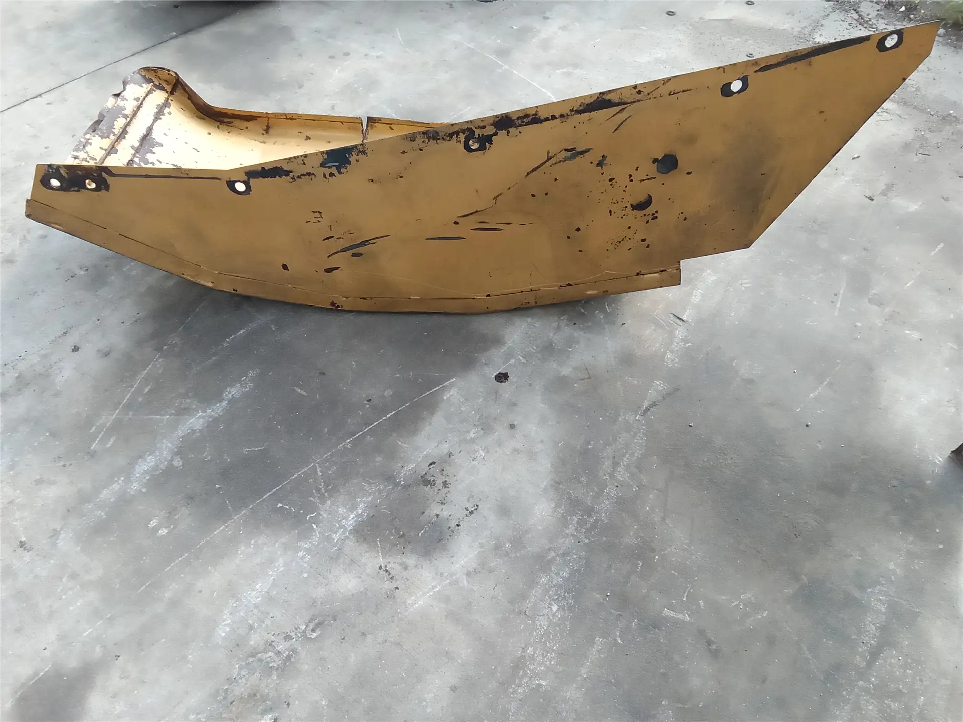 USED FENDERS image