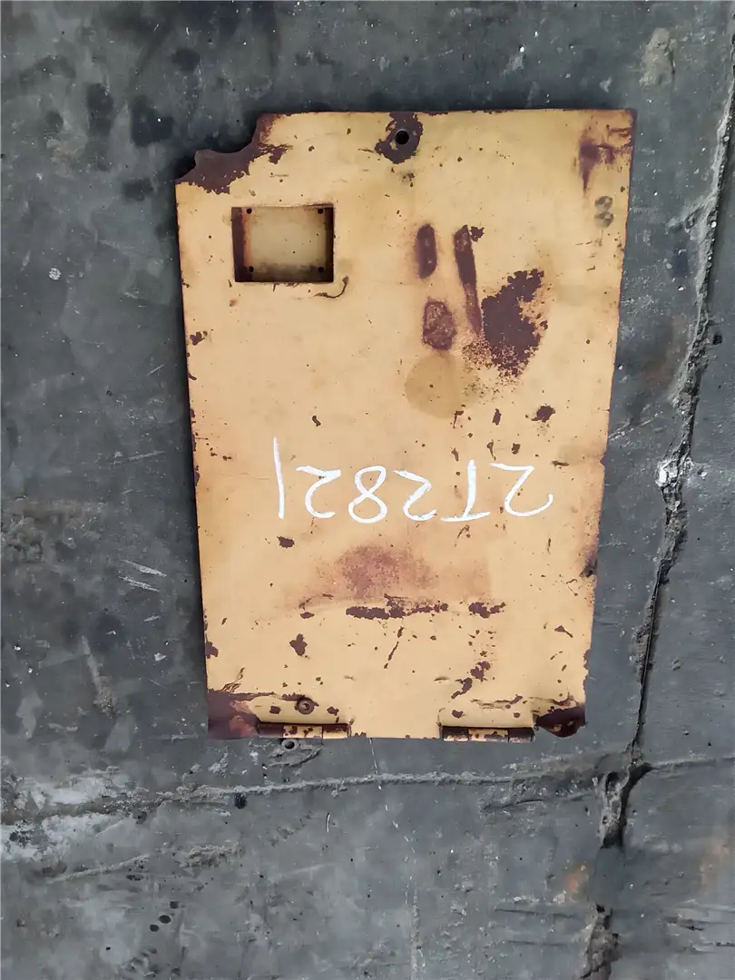 USED DOOR image