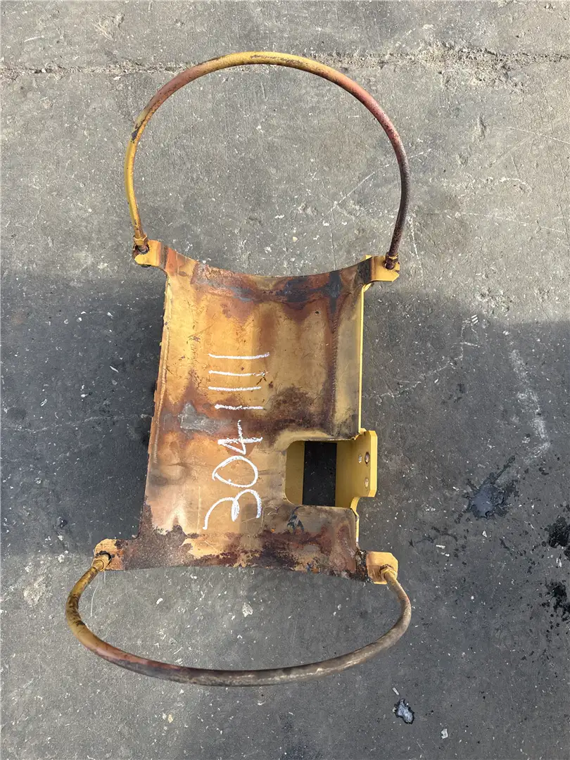 USED EXHAUST BRACK image