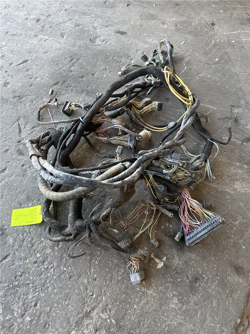 USED HARNESS AS image