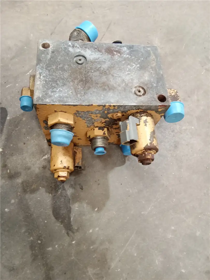 USED VALVE image