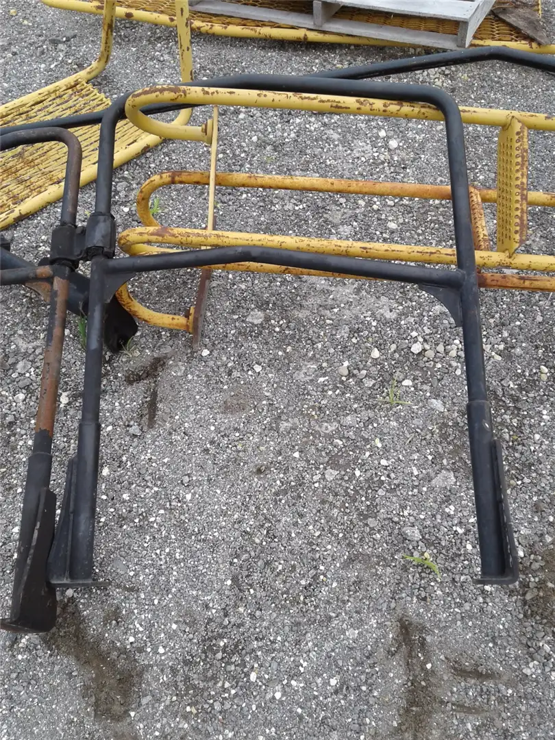 USED HANDRAIL image
