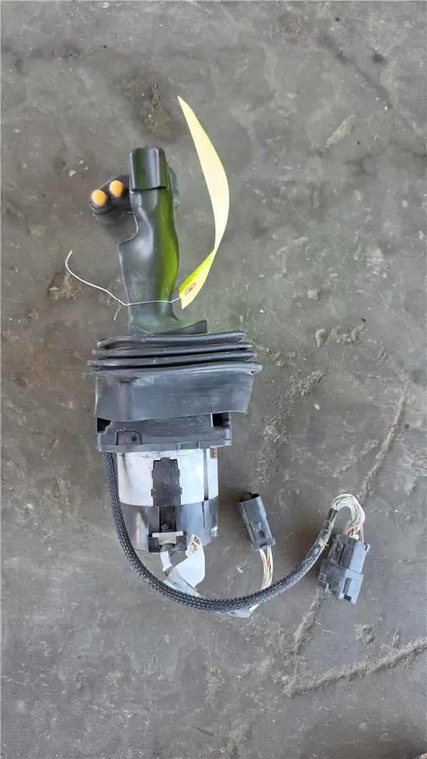 USED JOYSTICK GP image