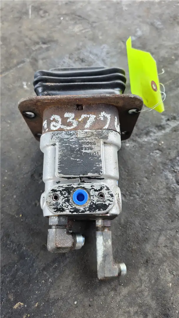 USED VALVE GP image