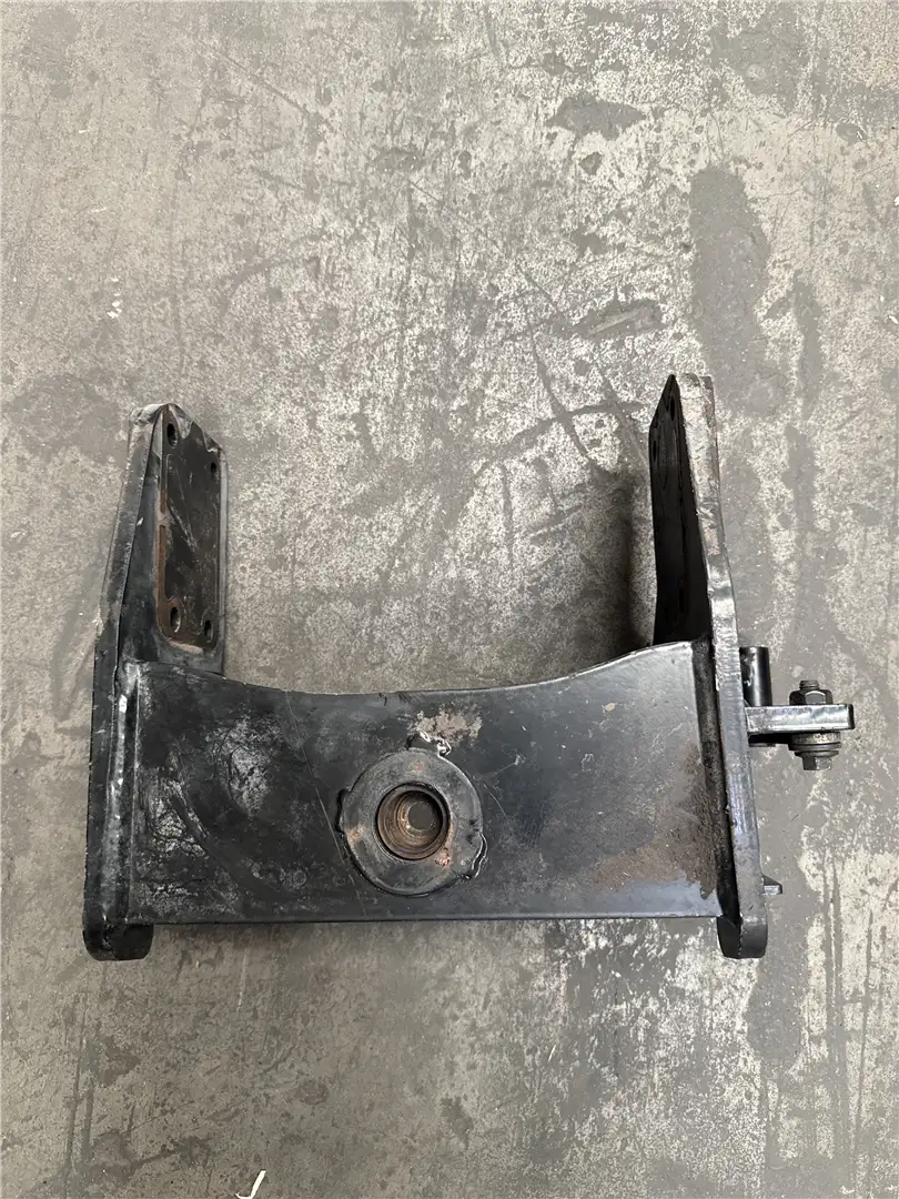 USED BRACKET image