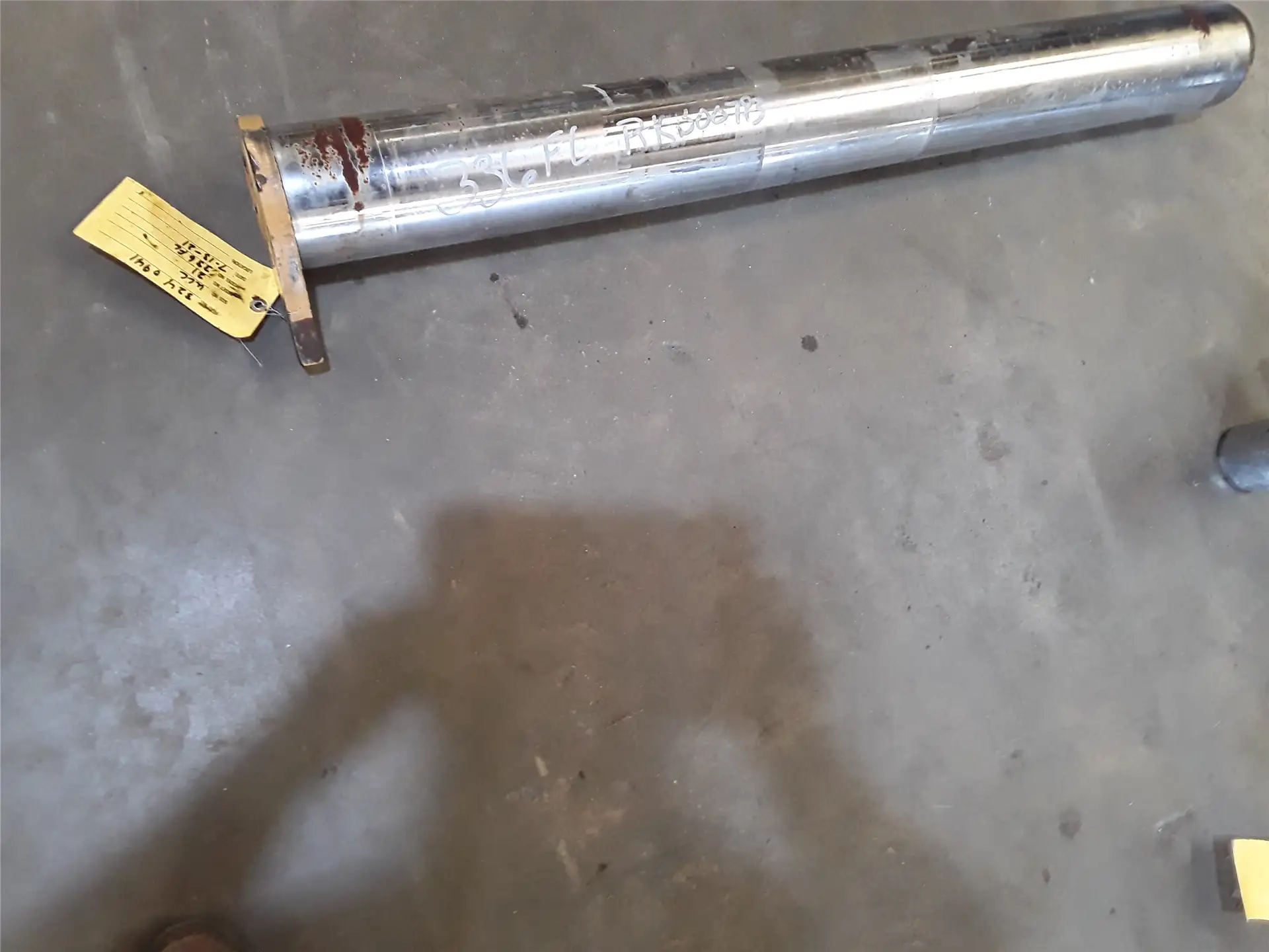 USED MAIN BOOM PIN image