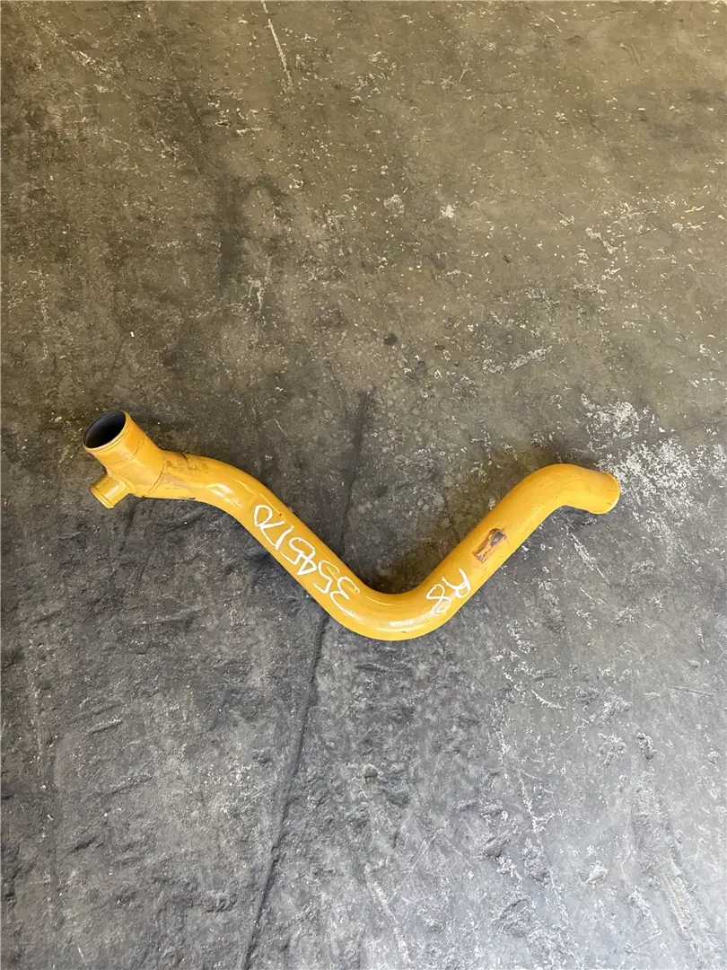 USED PIPE AS image
