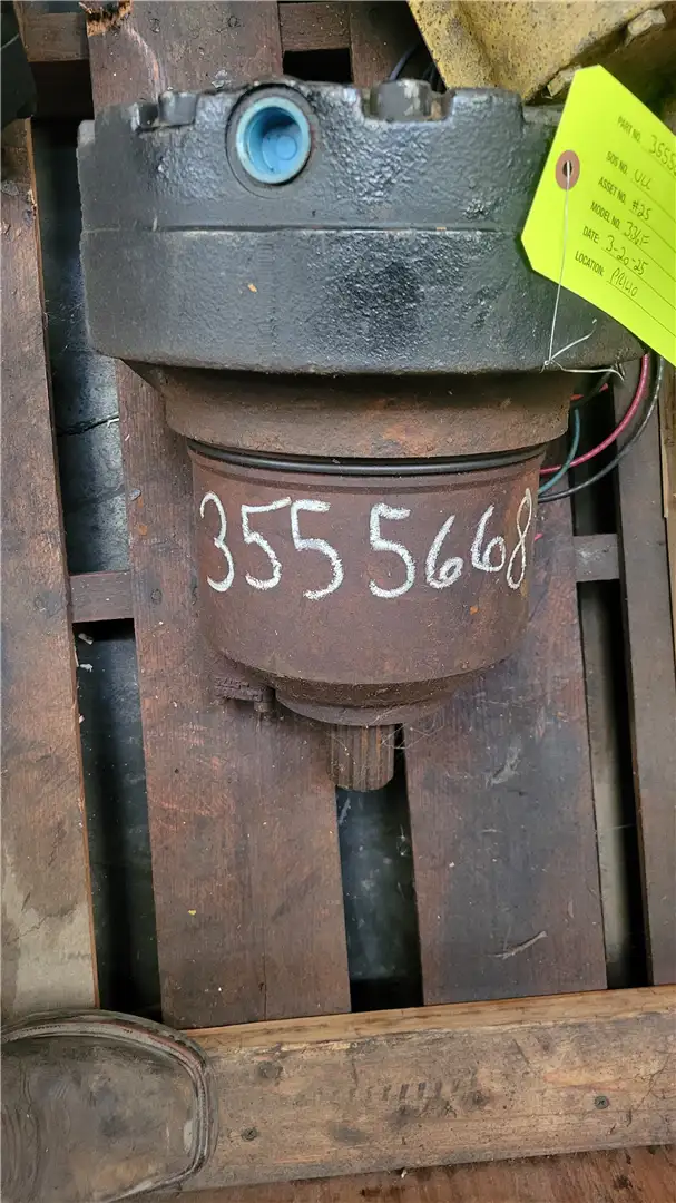 USED TRAVEL MOTOR image