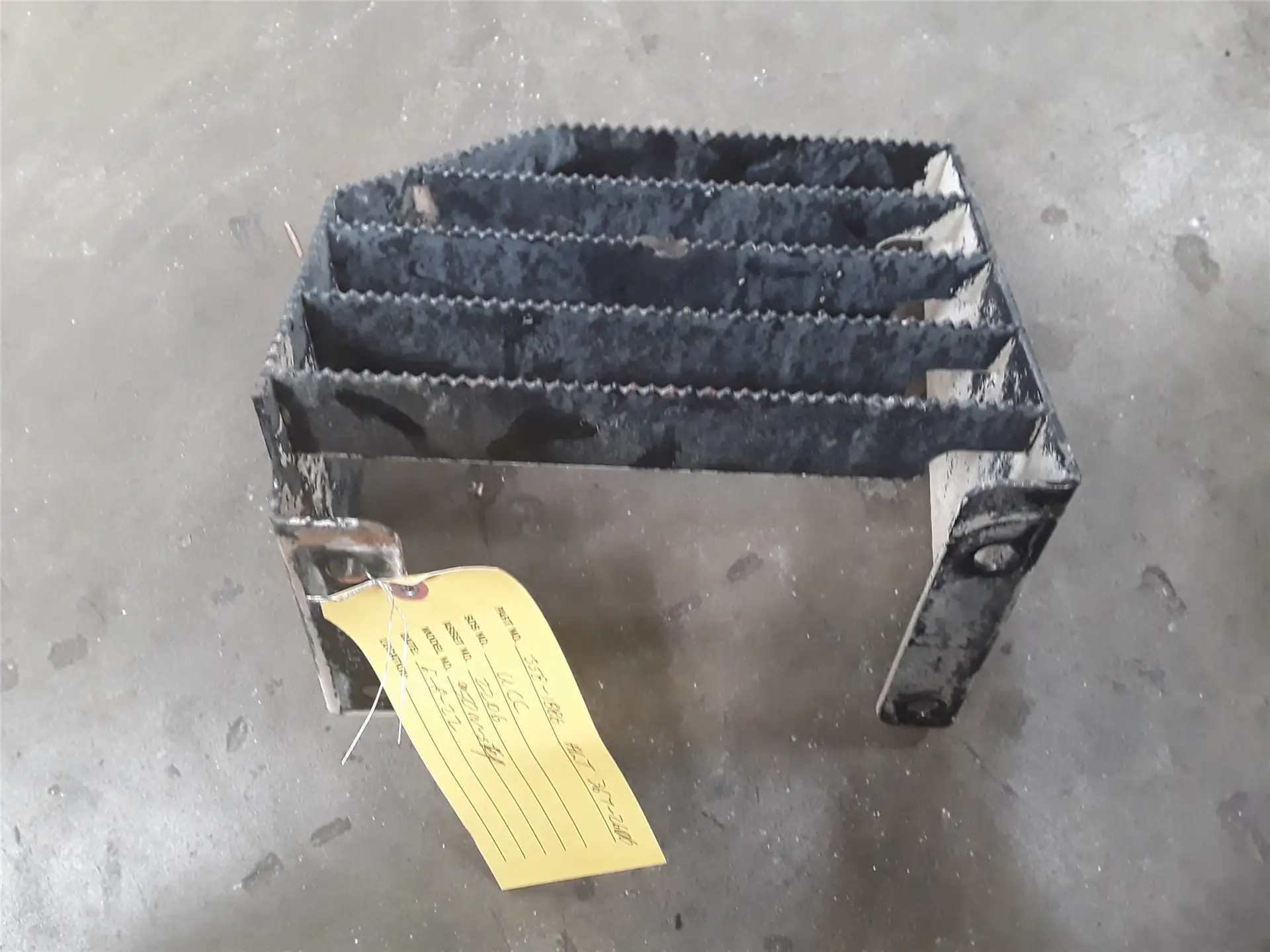 USED STEP AS image