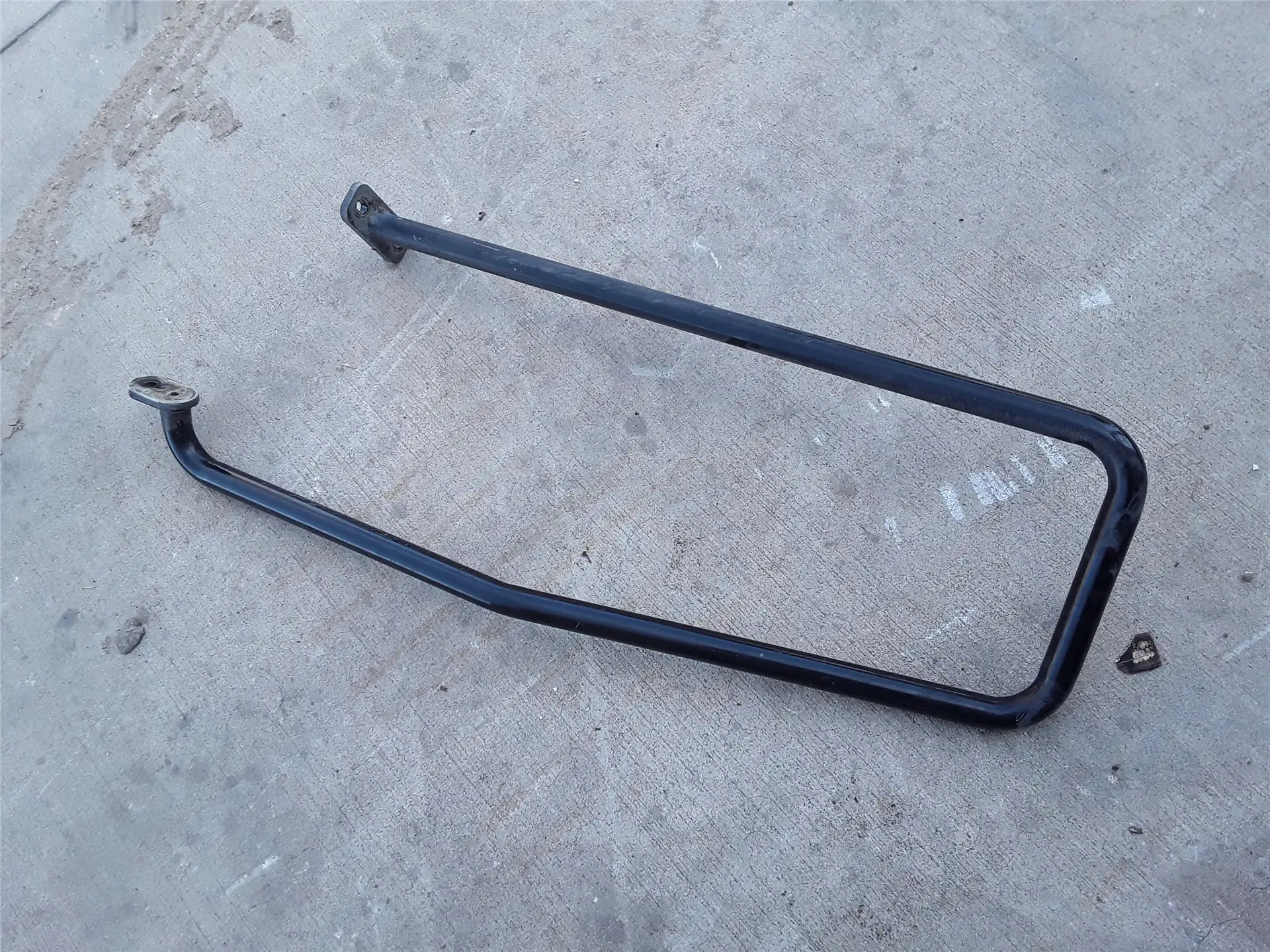 USED RH HANDRAIL image