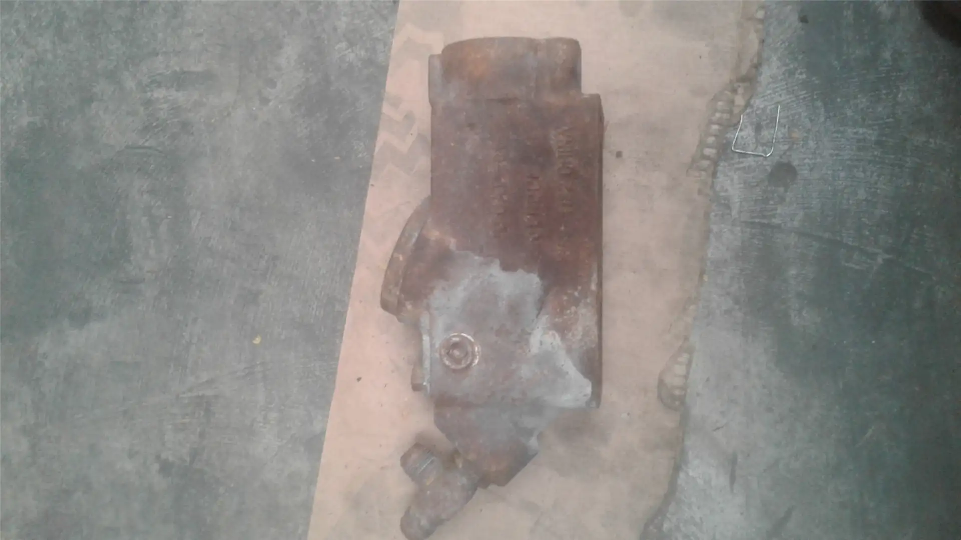 USED ELBOW image