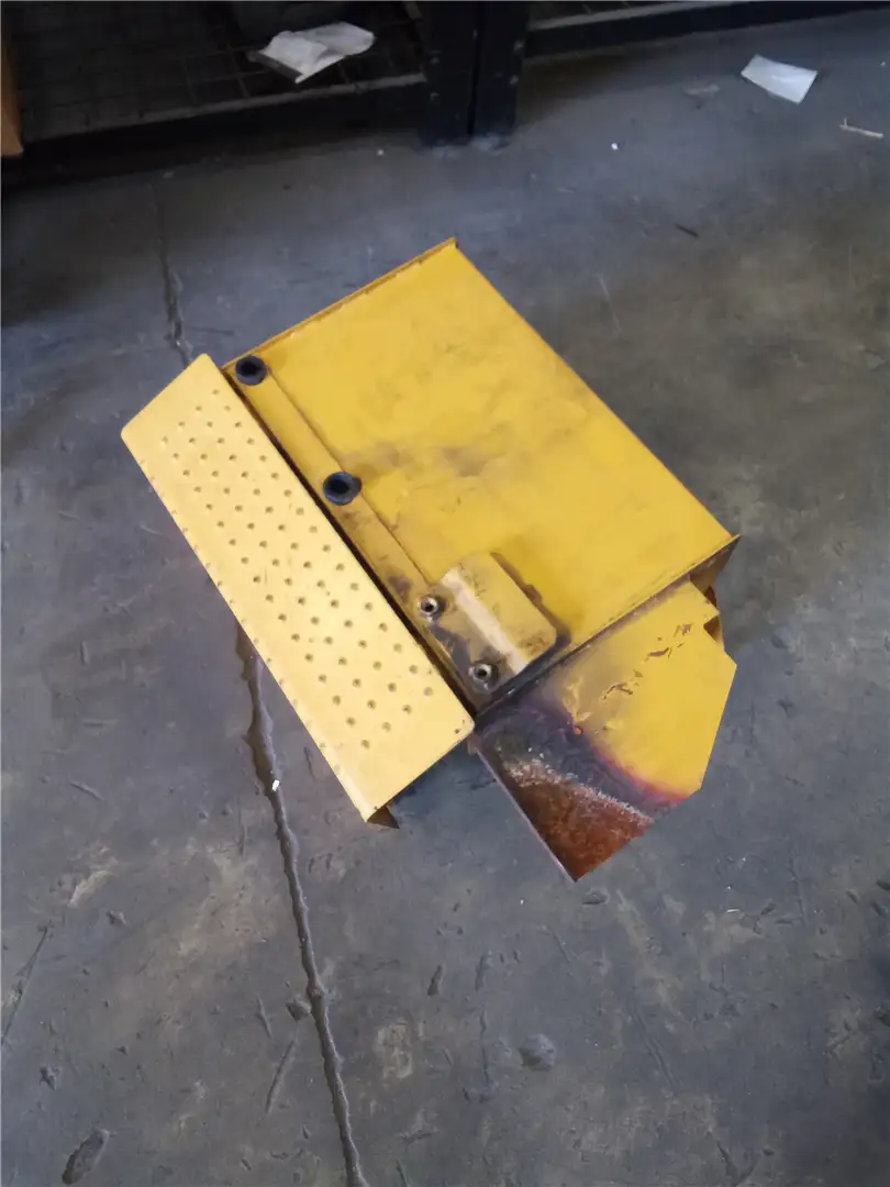 USED STORAGE BOX image