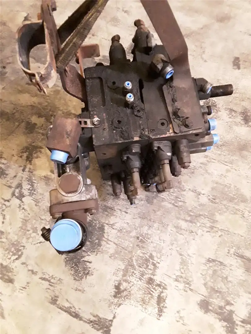 USED MAIN CONTROL image
