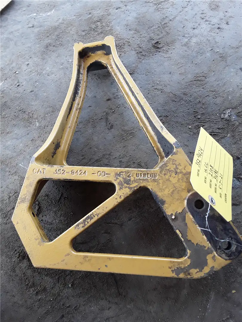 USED BRACKET image