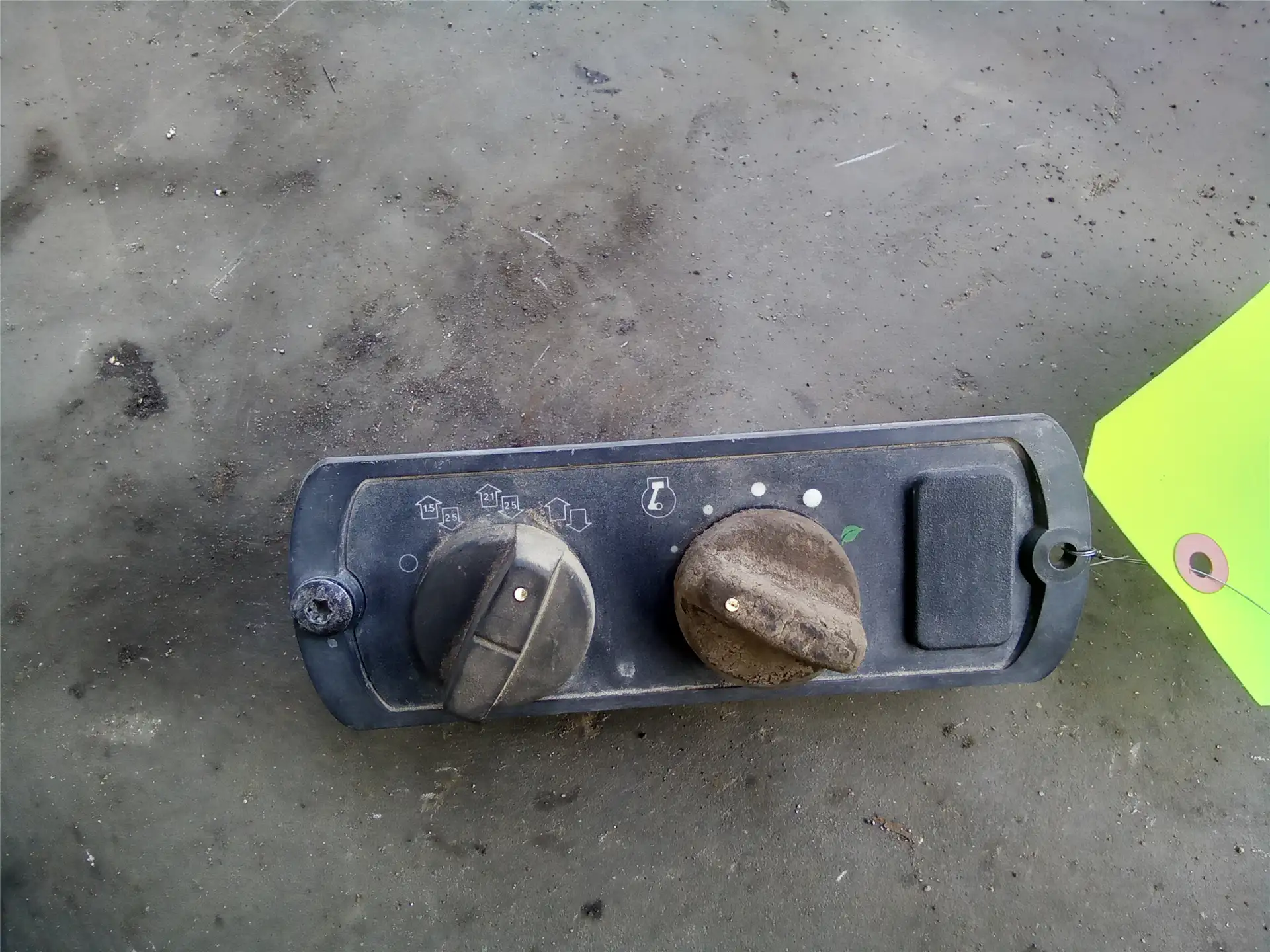 USED CONTROL PANEL image