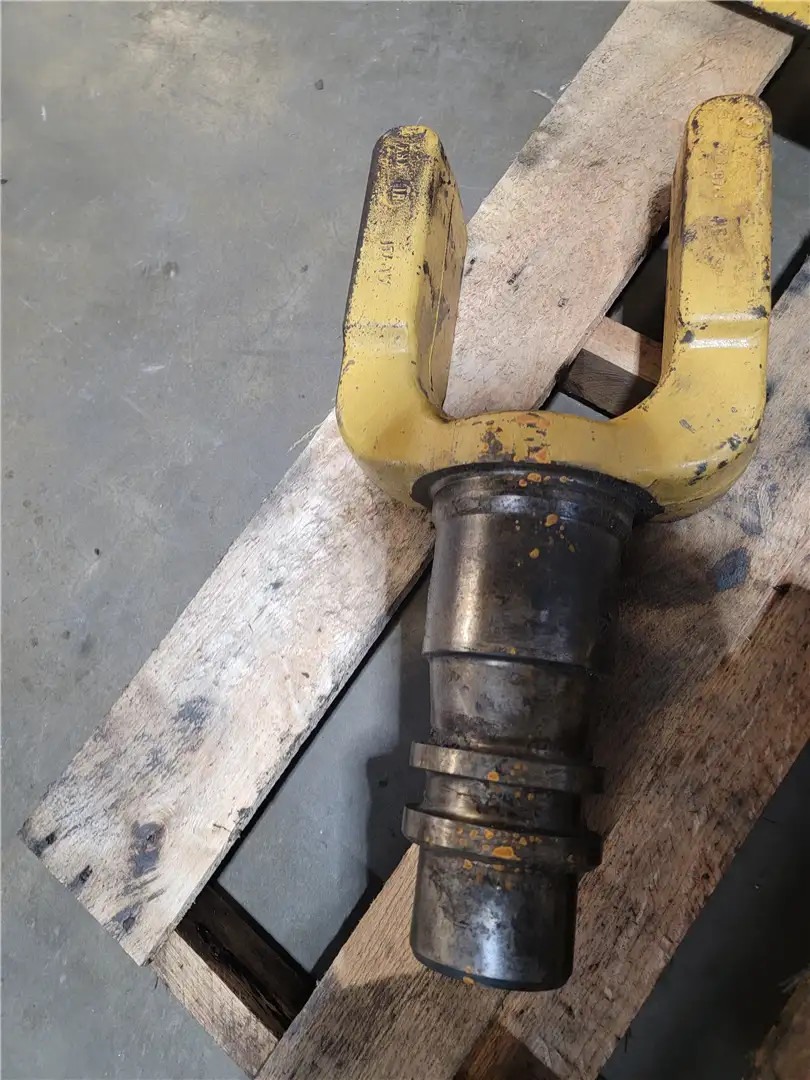 USED YOKE image