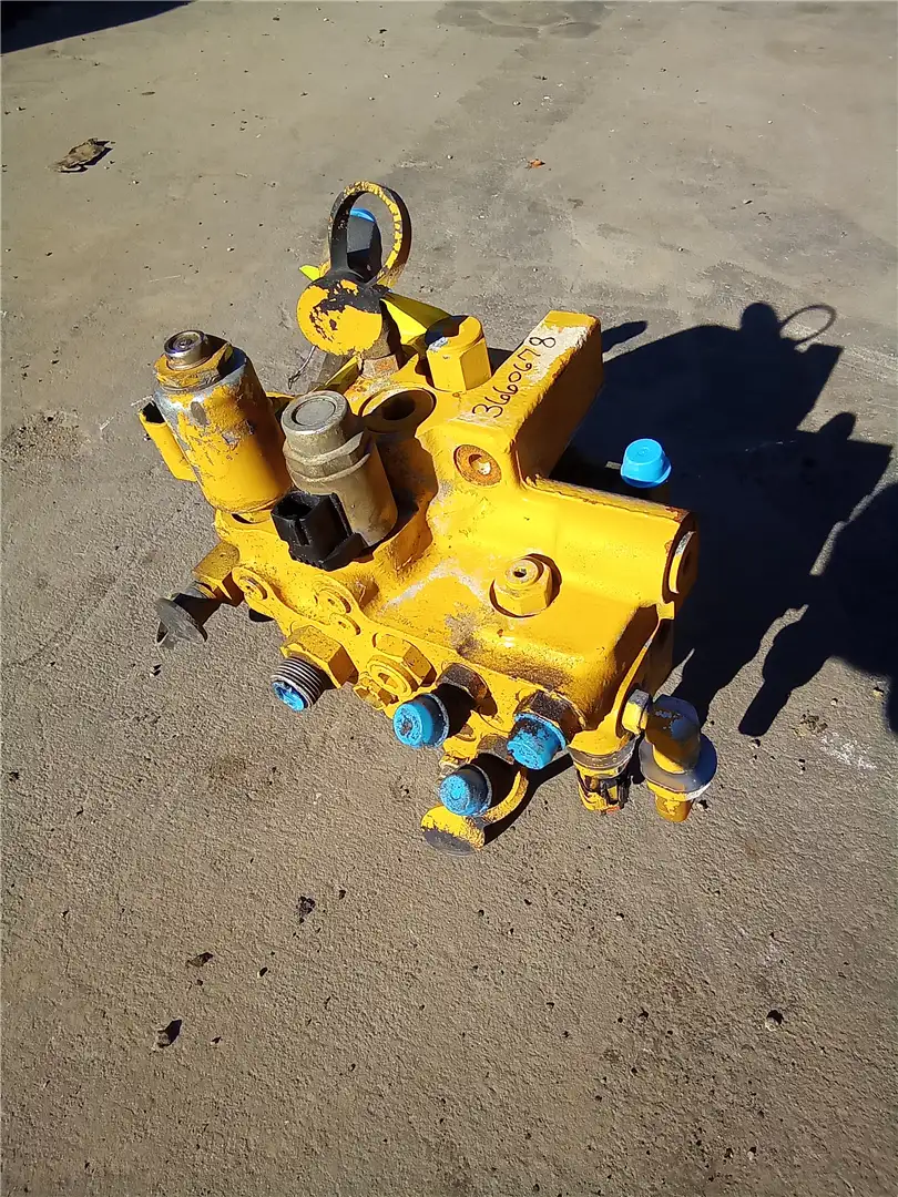 USED VALVE image