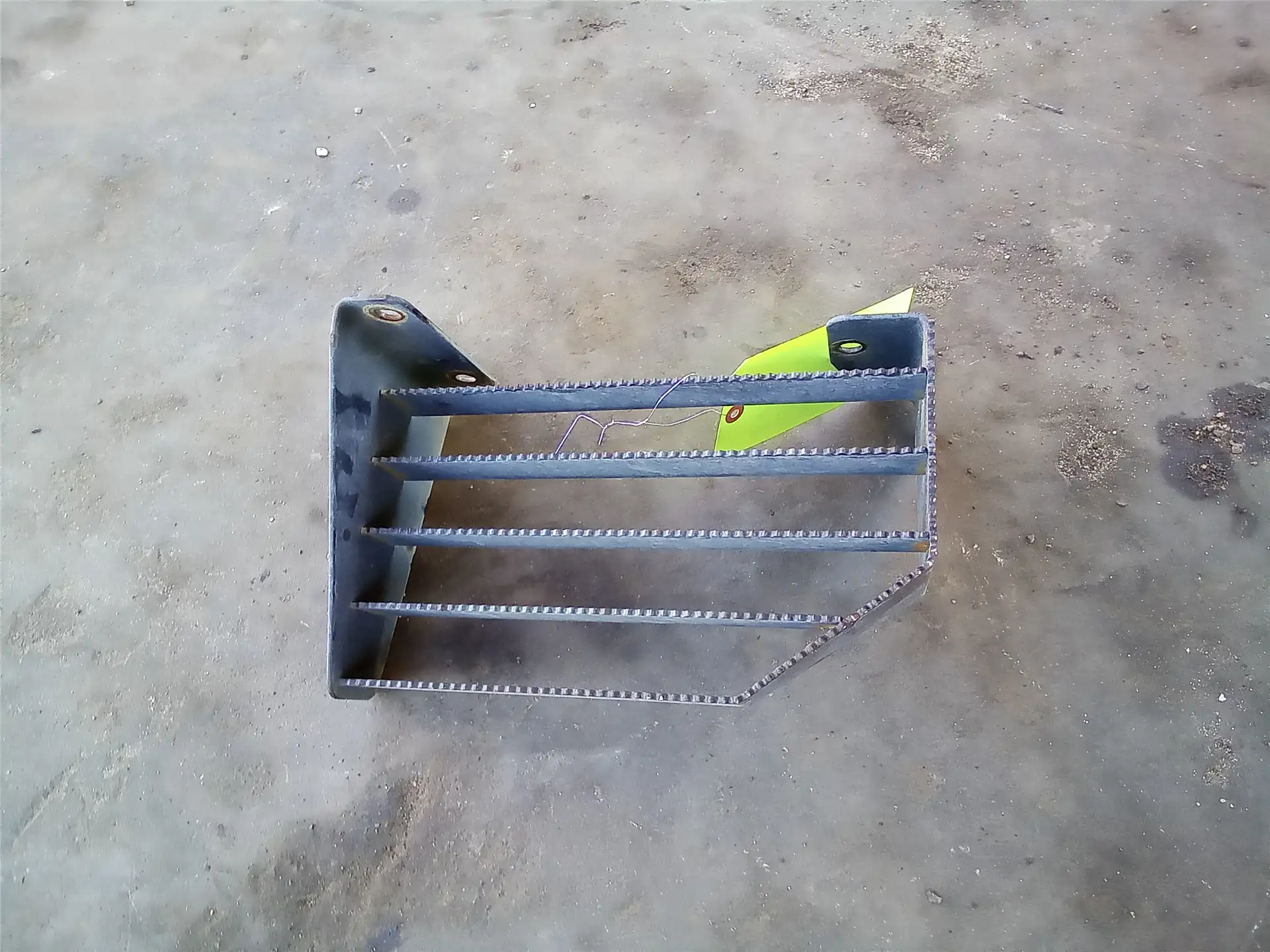 USED STEP image